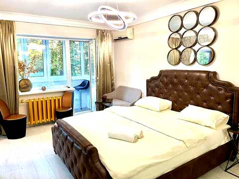 квартира за адресою Мечникова вул. (Кловський), 8