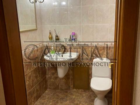 комерційна за адресою Софіївська вул., 25-Б
