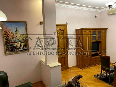 комерційна за адресою Софіївська вул., 25-Б