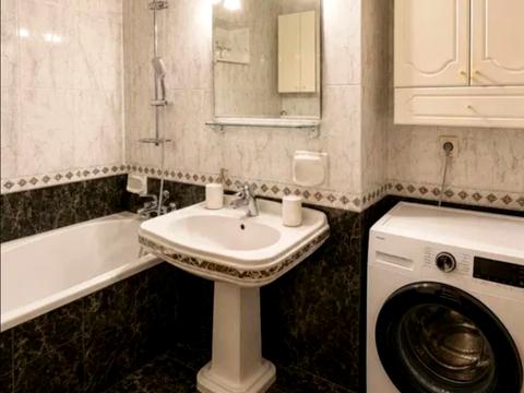 квартира за адресою Базарна вул., 52