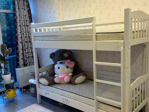 квартира за адресою Регенераторна вул., 4 к14
