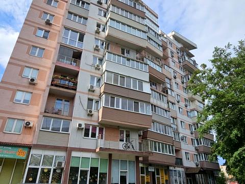 комерційна за адресою Київ, Януша Корчака вул. (Баумана), 25