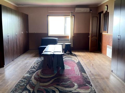 комерційна за адресою Механізаторів вул., 11