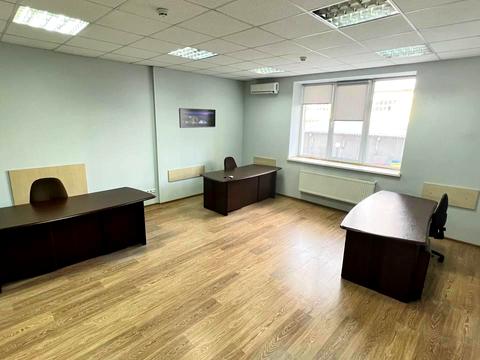 коммерческая по адресу Евгения Коновальца ул. (Щорса), 32