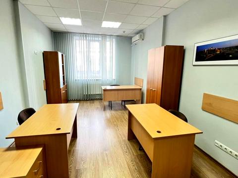 коммерческая по адресу Евгения Коновальца ул. (Щорса), 32