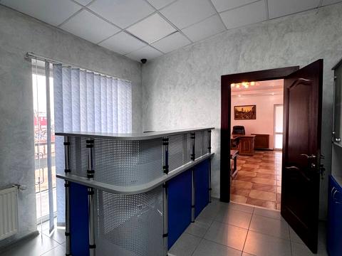комерційна за адресою Млинівська вул., 14