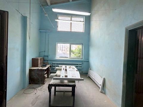 комерційна за адресою Львів, кукурудзяна, 4