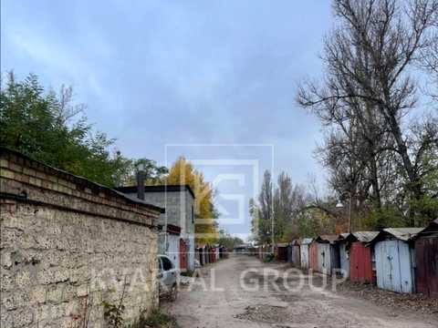 паркоместо по адресу Авиаконструктора Антонова ул., 1 Б