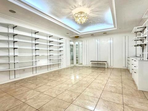 комерційна за адресою Старокозацька вул. (Комсомольська), 44