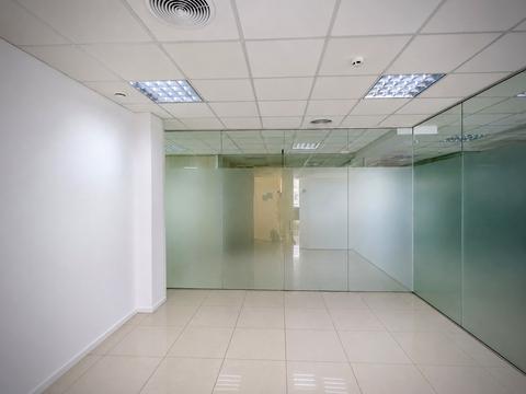 комерційна за адресою Середньофонтанська вул., 19-А