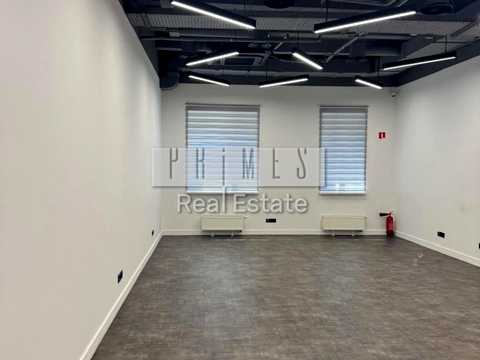 комерційна за адресою Михайла Максимовича вул. (Онуфрія Трутенка), 8