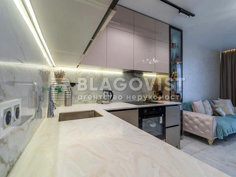 квартира за адресою Микільсько-Слобідська вул., 8