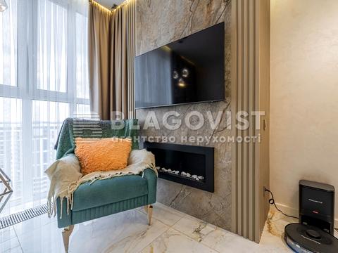 квартира за адресою Микільсько-Слобідська вул., 8