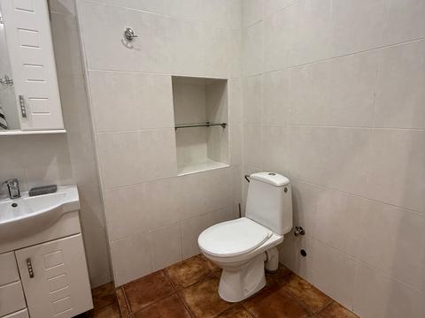 квартира за адресою Шовкуненка вул., 4