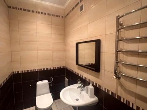 квартира за адресою Академіка Андрія Сахарова вул. (Суворова), 58а