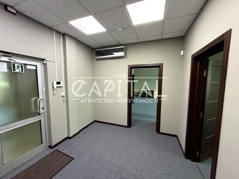 комерційна за адресою Спаська вул., 5