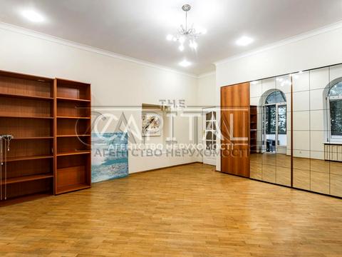 коммерческая по адресу Лютеранская ул., 12