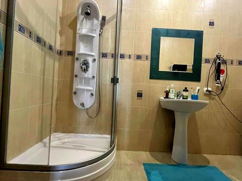 квартира за адресою Залізнична вул., 2