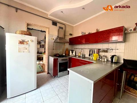 квартира за адресою Залізнична вул., 2