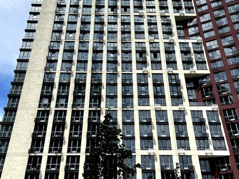 комерційна за адресою Віктора Некрасова вул. (Північно-Сирецька), 6