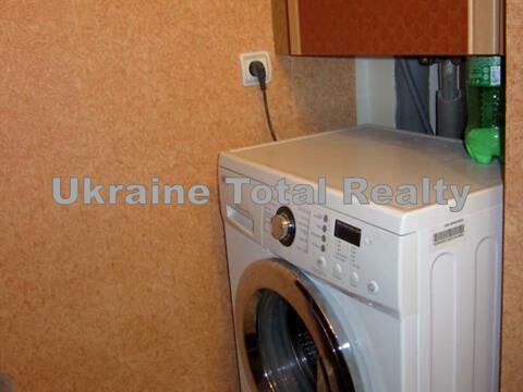 квартира за адресою Срібнокільська вул., 1