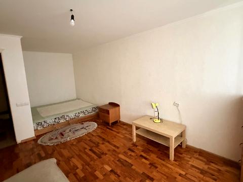 квартира за адресою Братів Горобців вул. (Дмитра Кедріна), 38