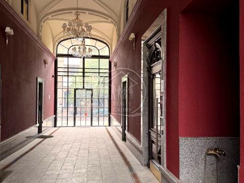 комерційна за адресою Гімназична вул., 13