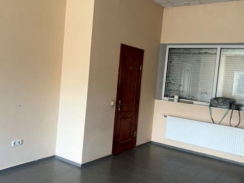 комерційна за адресою Новомостицька вул., 25