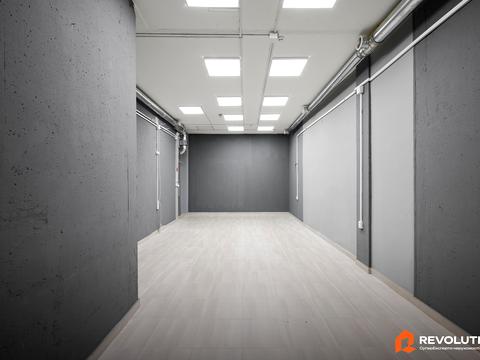 коммерческая по адресу Анны Ахматовой ул., 22