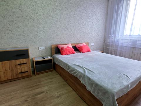 квартира за адресою Ярослава Гашека бульв., (Будинок 3)