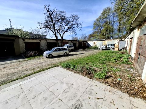паркомісце за адресою Олекси Довбуша вул., 7