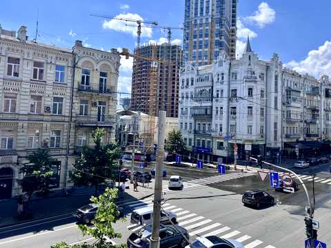 коммерческая по адресу Саксаганского ул., 24/27