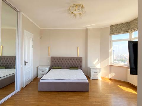 квартира по адресу Кловский спуск, 5