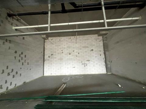 комерційна за адресою Миколи Бажана просп., 17-А