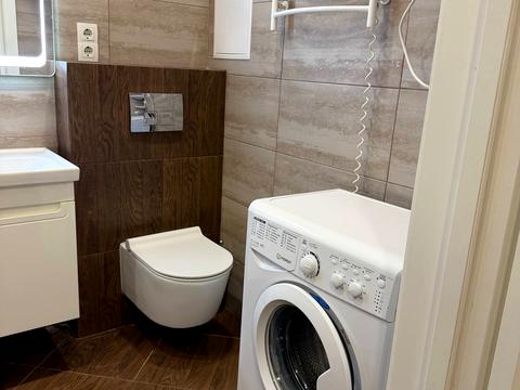 квартира за адресою Університетська вул., 1г