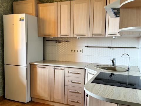квартира за адресою Юрія Кондратюка вул., 3