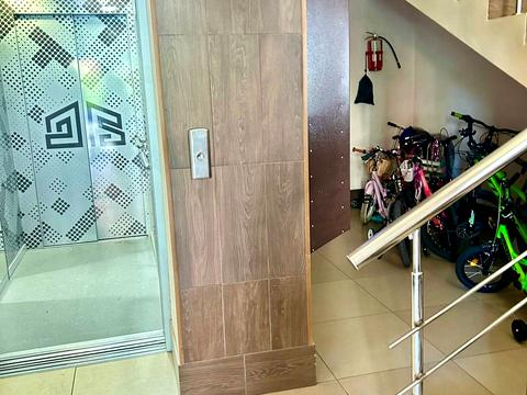 квартира по адресу Співдружності ул., 1
