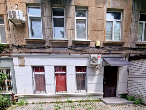 коммерческая по адресу 93-ї Холодноярської Бригади ул., 8