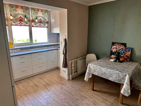 квартира за адресою Драгоманова вул., 40