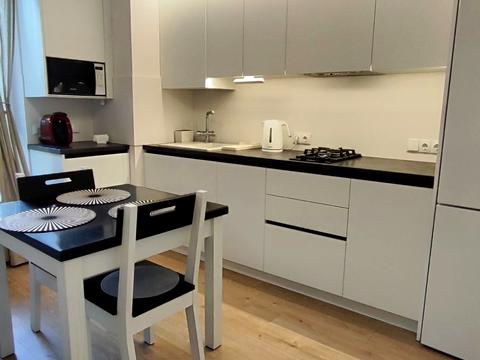 квартира за адресою Пекарська вул., 30