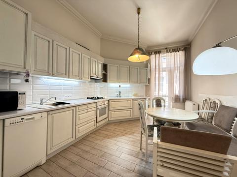 квартира за адресою Галицька пл., 15