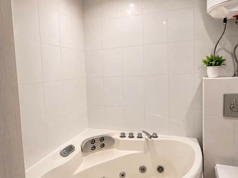 квартира по адресу Полонской-Василенко ул. (Желваківського), 6