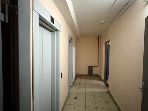 квартира за адресою Григорія Ващенка вул., 1