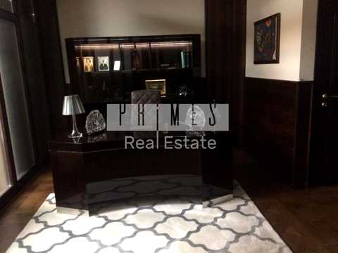 комерційна за адресою Київ, Жилянська вул., 72