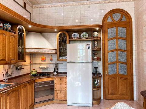 будинок за адресою Олександрівський просп. (Косіора), 39