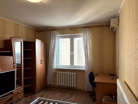 квартира за адресою Григорія Ващенка вул., 1