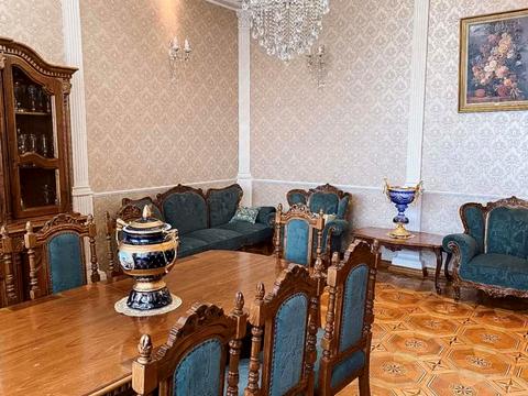 будинок за адресою Олександрівський просп. (Косіора), 39