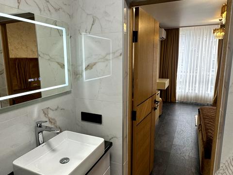 квартира за адресою Корнелія Дзержика вул., 16б