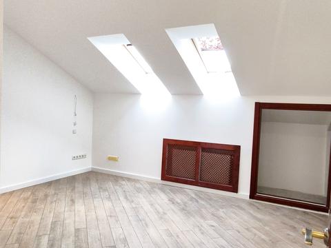 квартира за адресою Вишнева вул., 1
