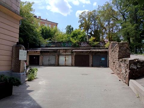 паркоместо по адресу Михайла Коцюбинського ул., 2
